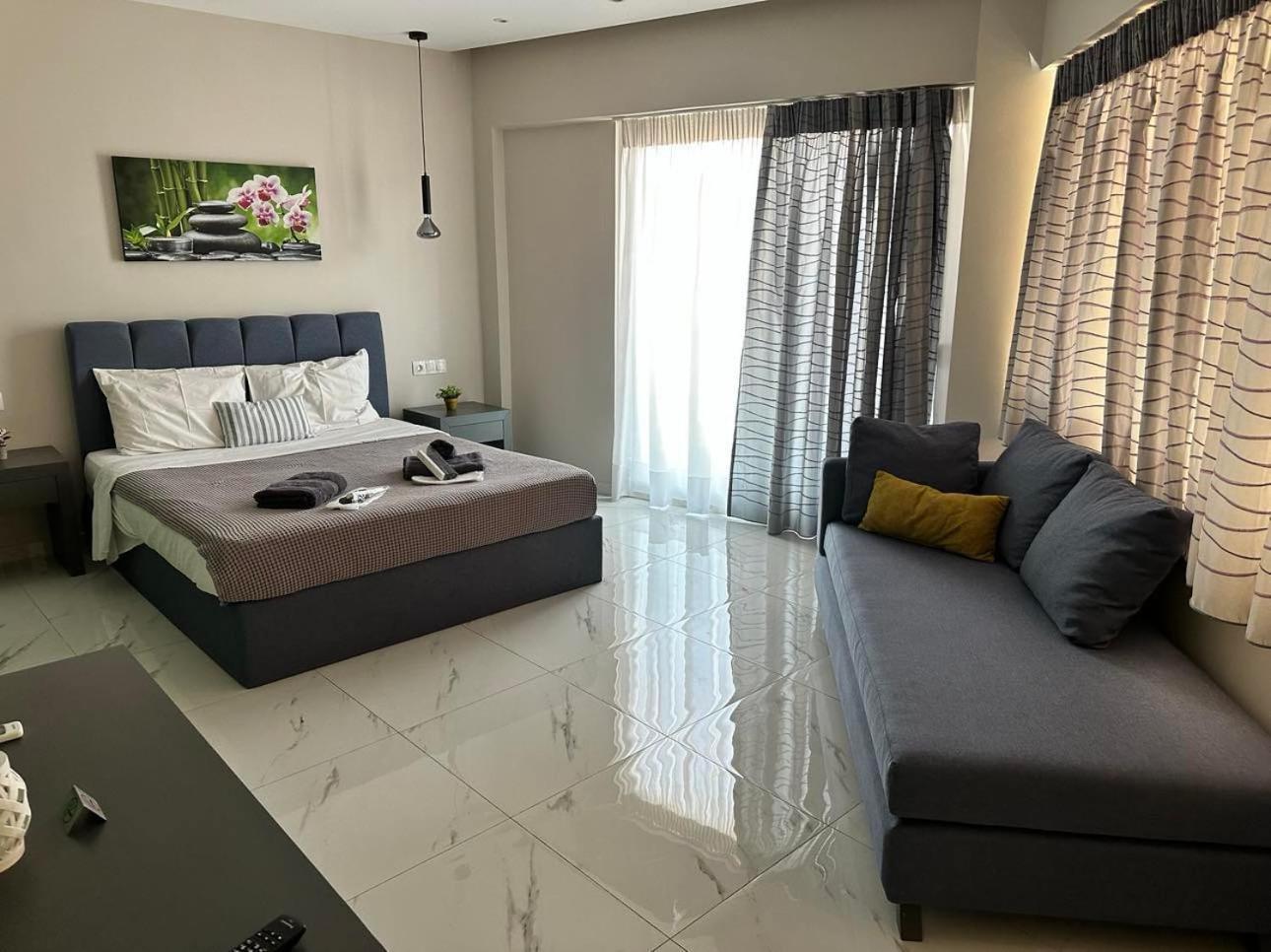 Dafni Luxury Suites Athens Exterior photo